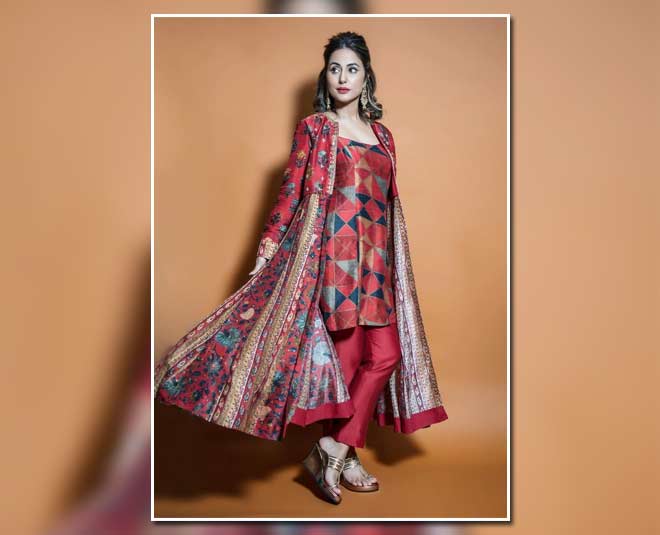 inside  paint with kurti