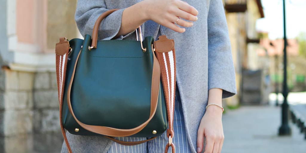 Innovative Ways To Make Your Old Bag Look NewInnovative Ways To Make