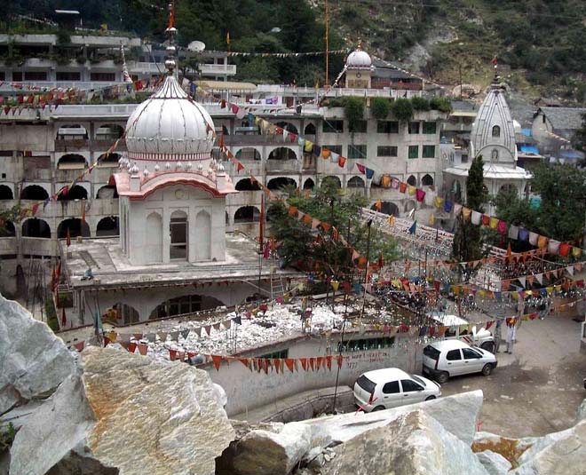 manikaran hot water