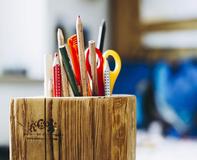 nai sadak stationery market