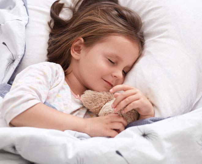 pillow in kid
www.worldcreativities.com