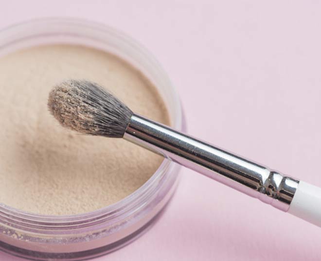 powder brush