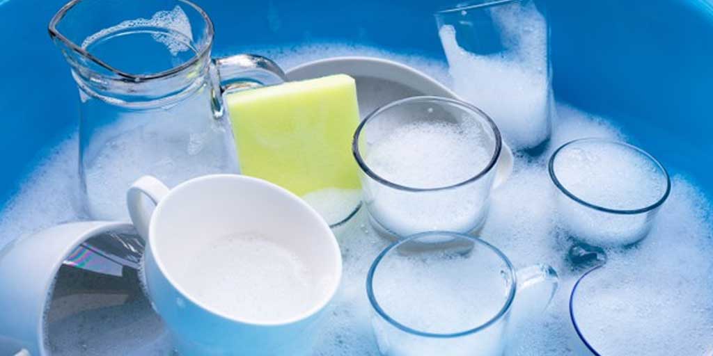 6 Easy Cleaning Tips For Glass Utensils6 Easy Cleaning Tips For Glass