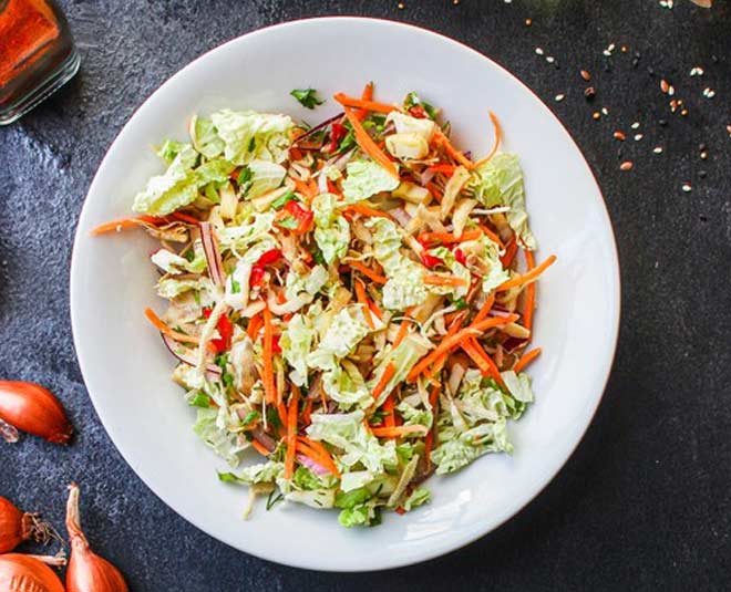 ब्रेकफास्ट में अधिक सब्जियां खाएं vegetables inside