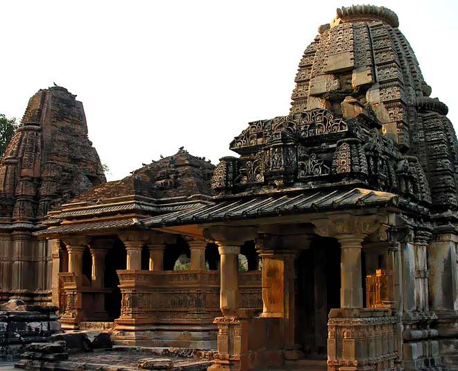 about eklingji temple udaipur inside 