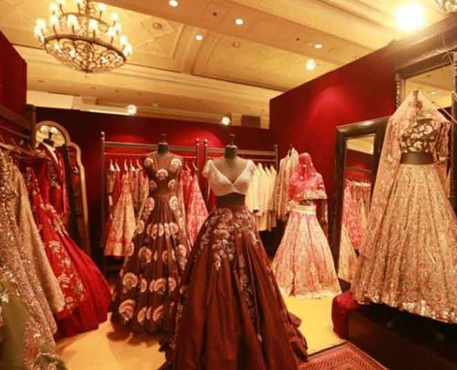 Designer Ball Gown Market in Delhi #gown #cheapestgown #designercroptop  #fancygown #latestgown #partyweardress #partyweargown #fancygown For  Booking - 88023 76677 Shop 3 , Shaheen Bagh, okhla New Delhi - 25 | Bridal  King | diljitdosanjh · Original ...