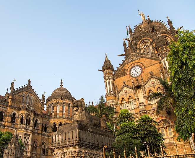 Take A Look At World's Most Beautiful Train Stations | HerZindagi