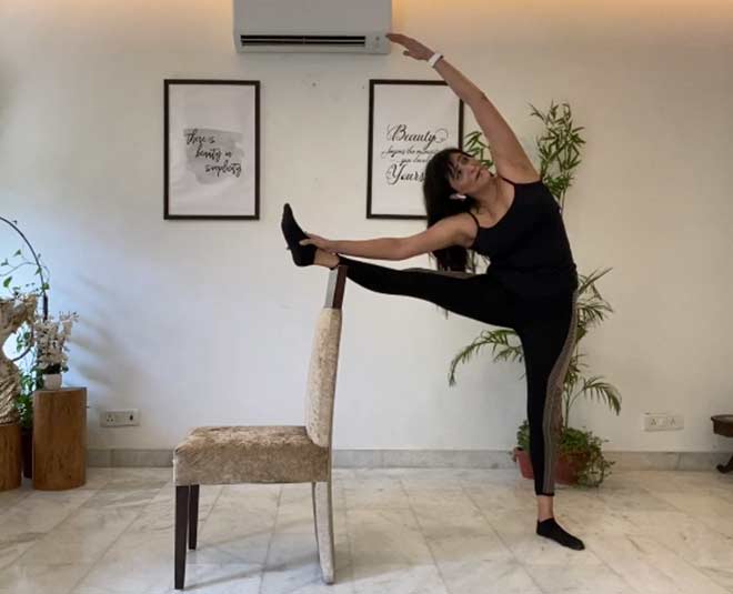 chair yoga poses to do at home