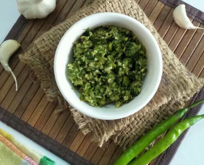 green chilli thecha in hindi