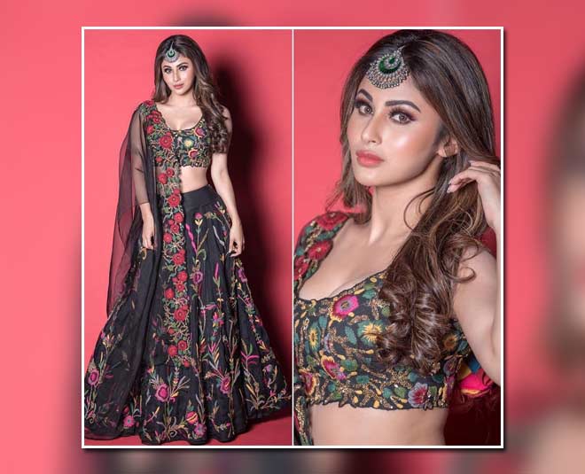 Aditi Rao Hydari's black lehenga choli + bottu depicts timeless charm | -  Times of India