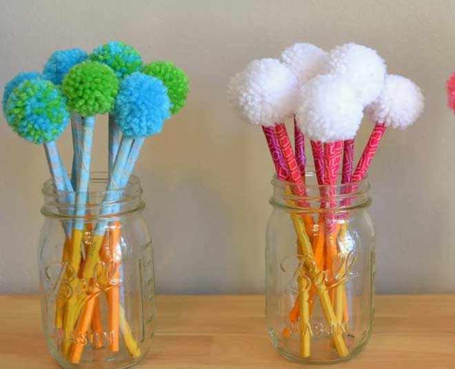 pom pom pencil