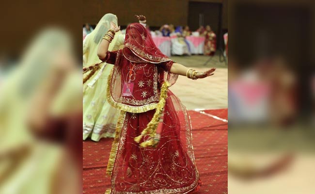 rajasthani folk dance ghoomar