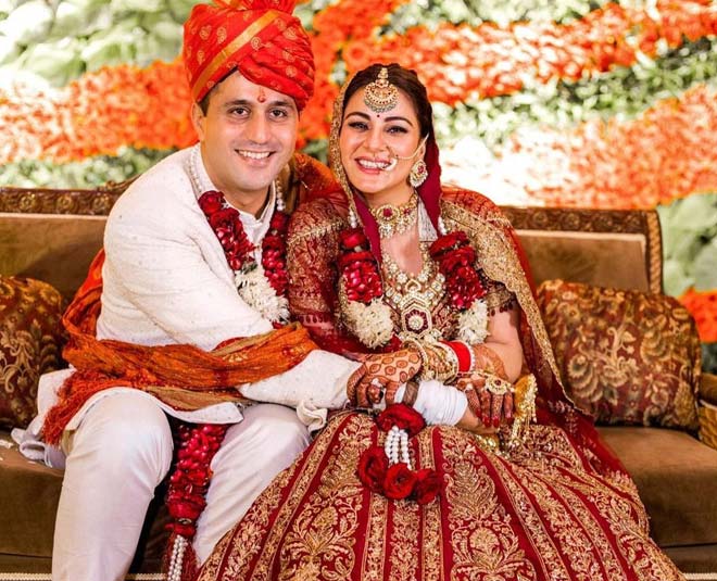 shraddha arya wedding image