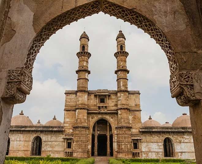 चंपानेर पावागढ़ famous and historical places of gujarat inside