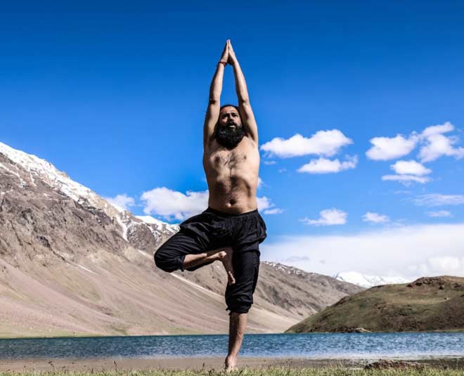 Vrikshasana