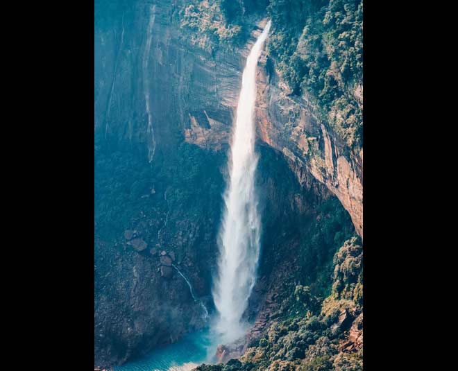 cherrapunji to visit in october