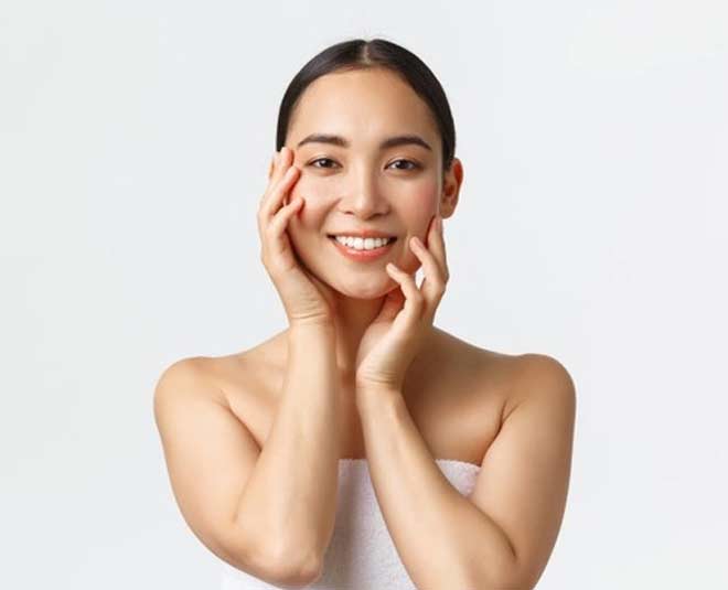 eyebrow on round shaped face