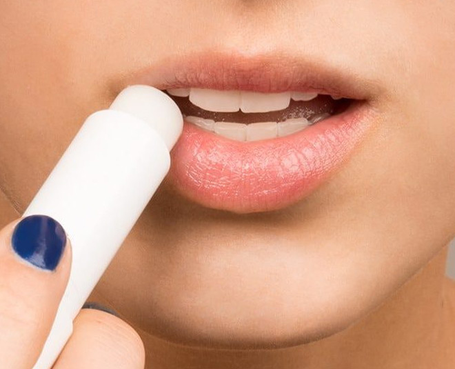 how to apply lip primer correctly