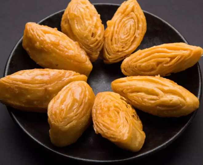 how to make khaja