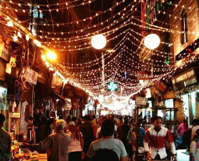 know about chandni chowk market
