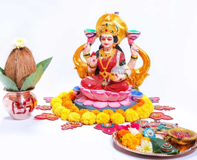 laksmi pujan in diwali