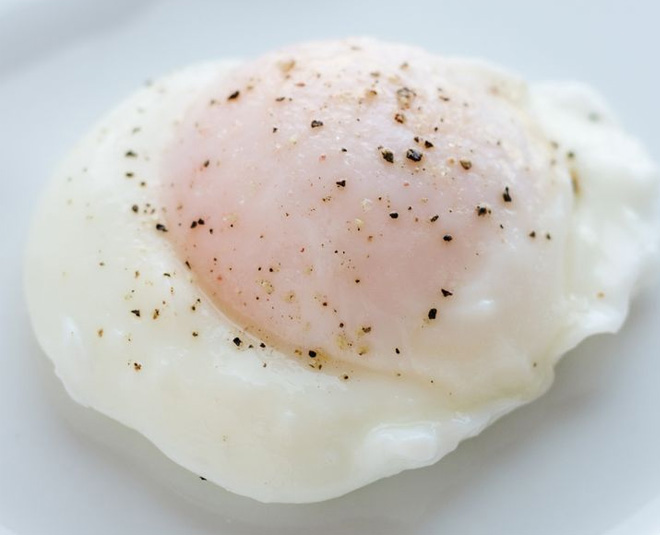 poached eggs microwave