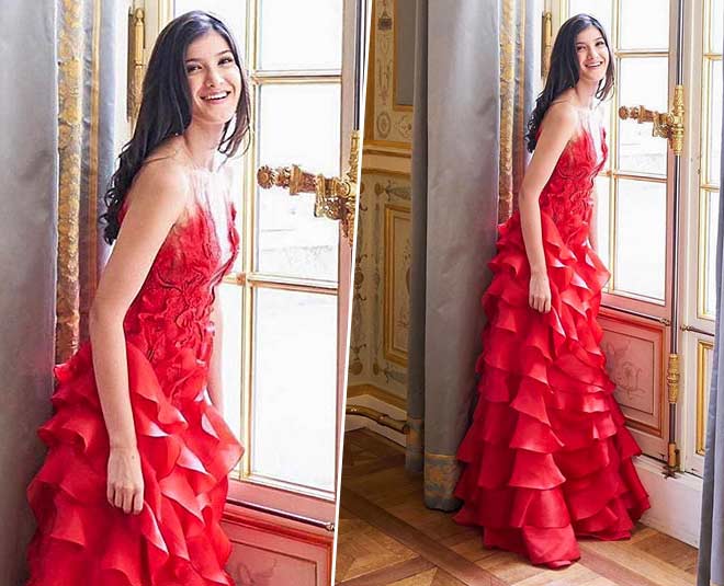 G337, Red Luxury Sequence Quinceanera Ball gown, Size (XS-30 to L-38) –  Style Icon www.dressrent.in