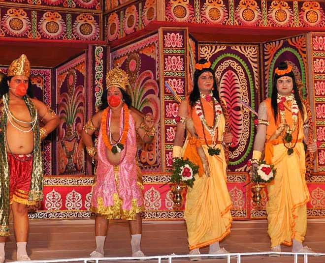 श्री धार्मिक लीला समिति, लाल किला लॉन shri nav dharmik maidan