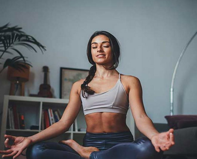 मेडिटेशन और स्टीम बाथ Meditation at home
