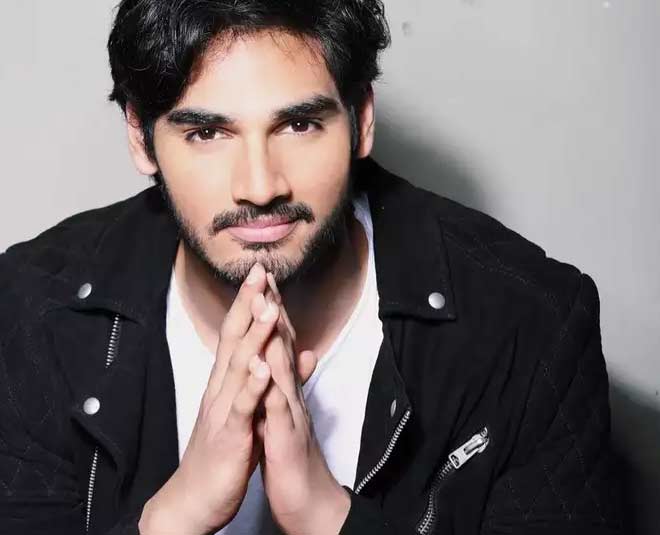 अहान शेट्टी ahan shetty study