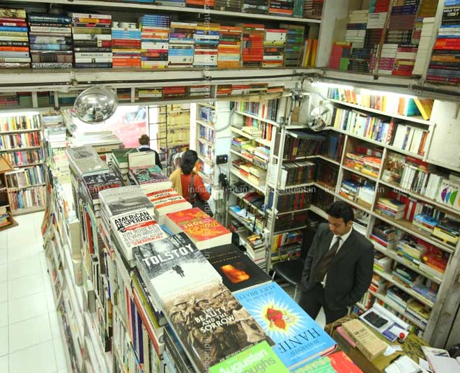 बाहरीसन्स, खान मार्केट, दिल्ली bahrisons bookstores in india