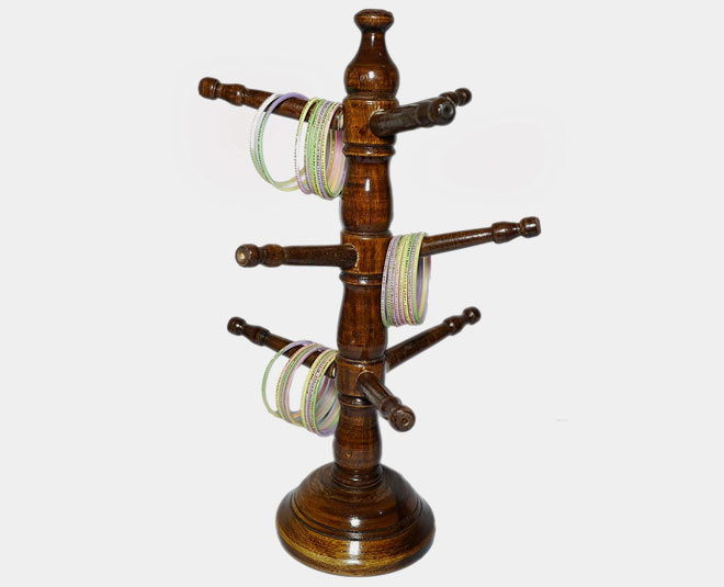 bangle stand