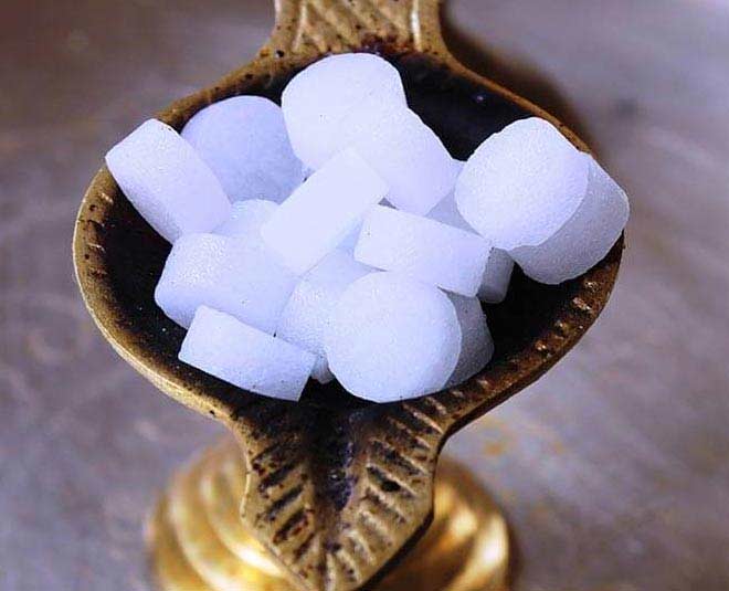camphor to get rid of mosquitoes