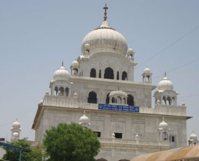 गुरुद्वारा मजनू का टीला gurudwara majnu ka tila