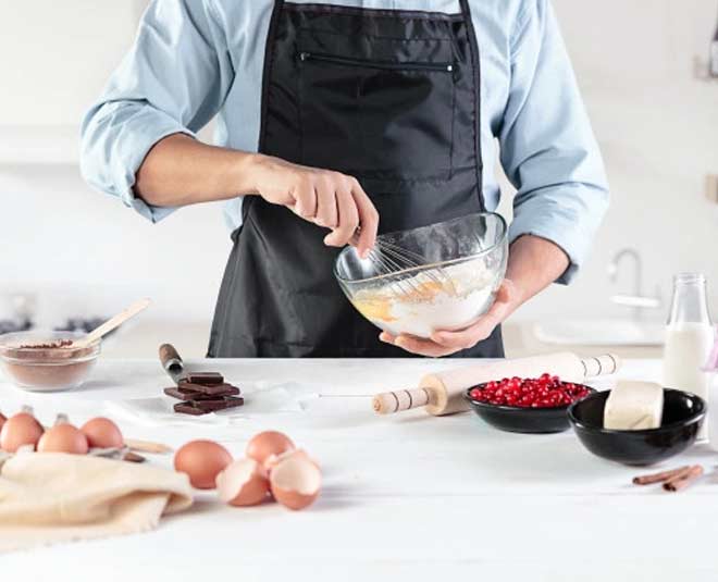 how  long  to  bake  a  cake