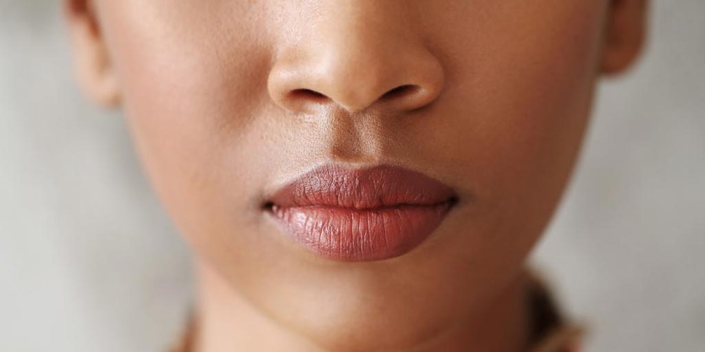 How to Get rid of Dark Lips With HoneyExpert Tips शहद की मदद से दूर