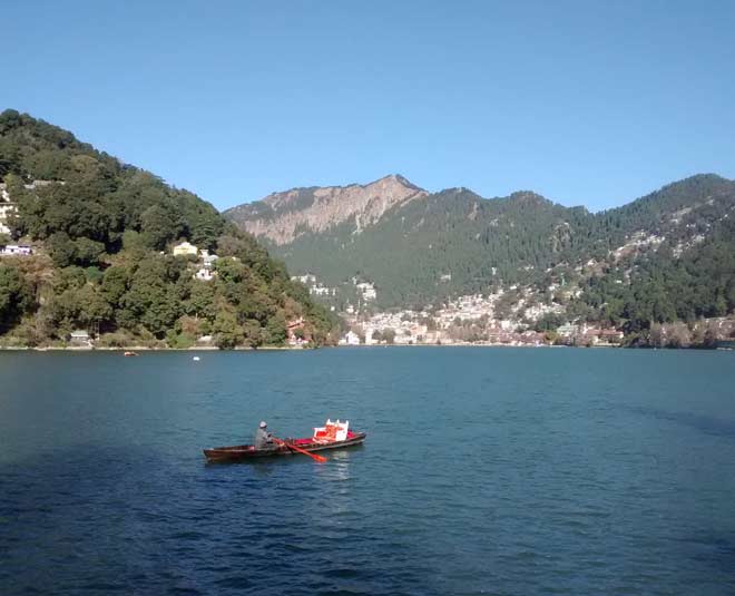 interesting facts  about naini lake inside 