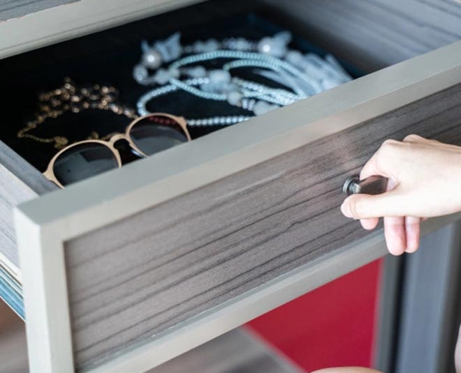jewellery storage tips