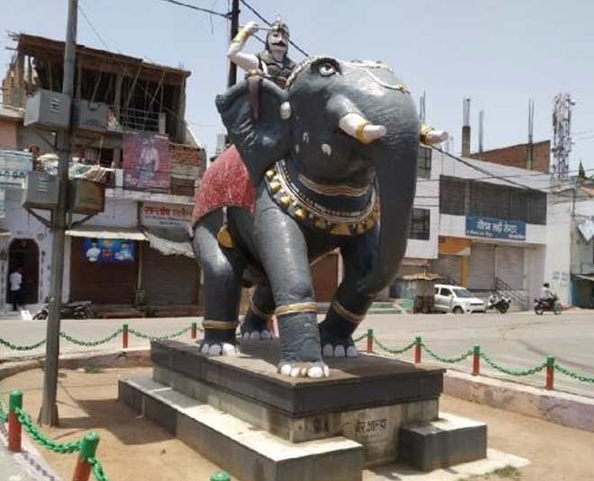 mahoba famous places to visit unside 