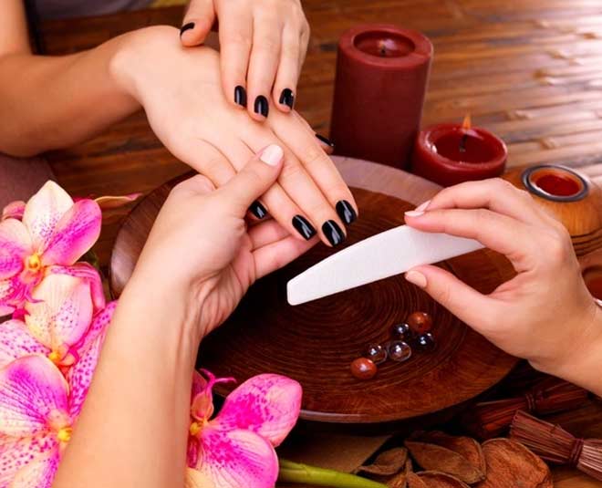 nails care after manicure or padicure