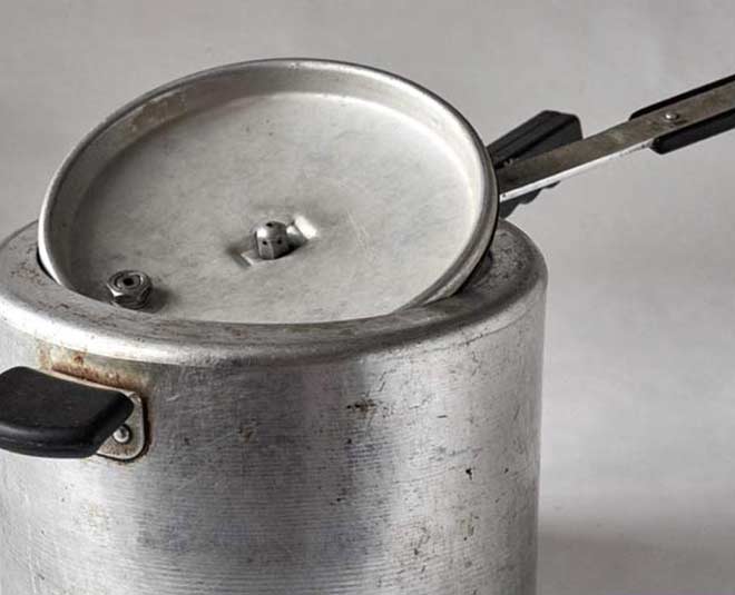 pressure cooker lid safety