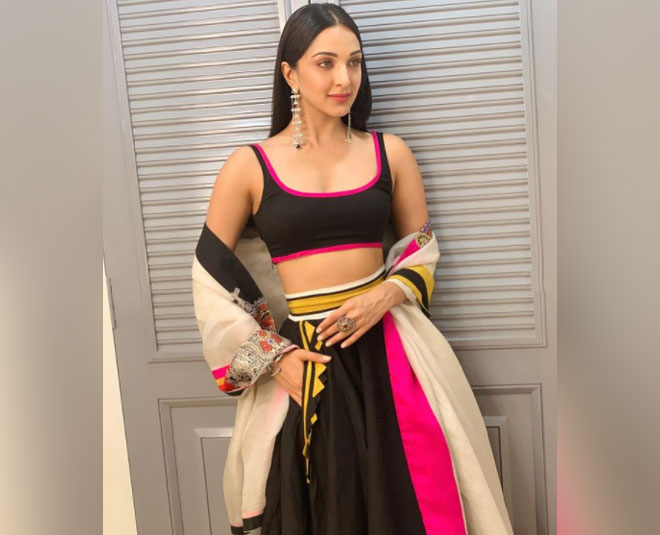 लाइट वेट लहंगा लुक shershaah actress kiara advani festival looks