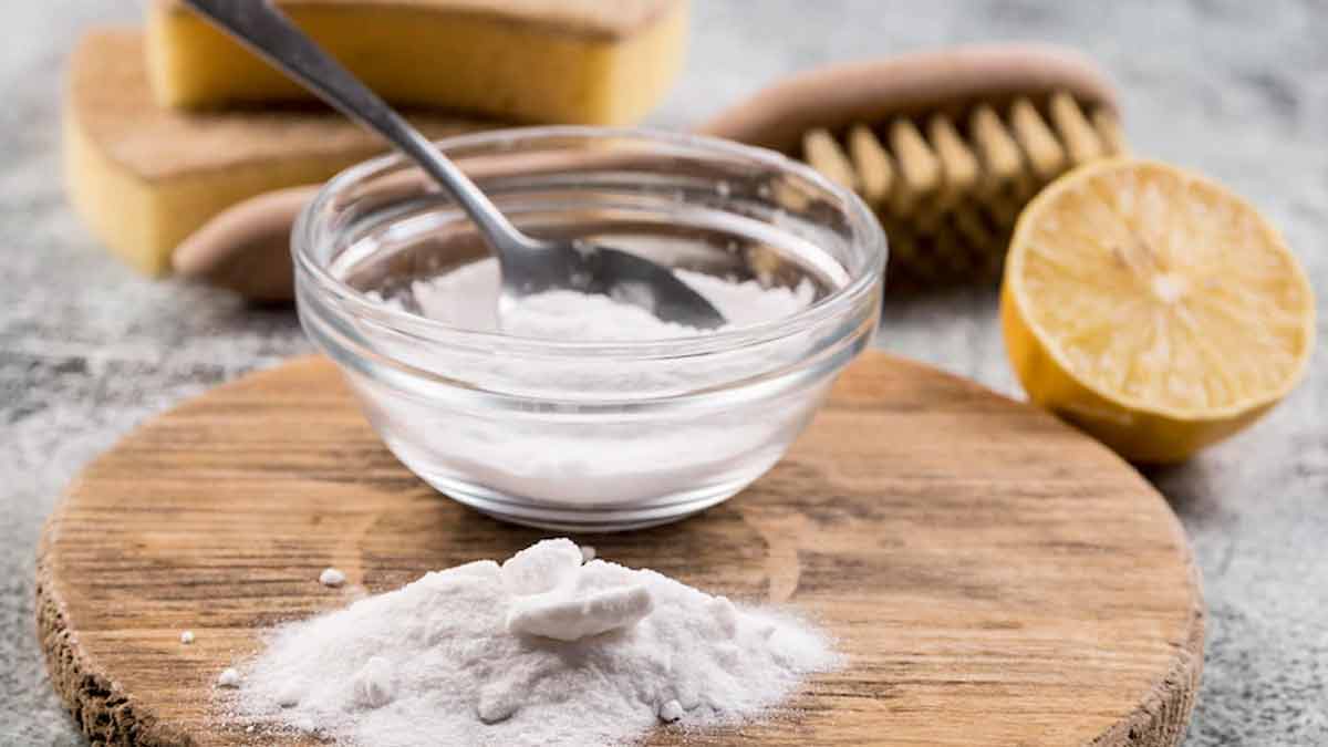 Baking soda to use nose ring cleaning