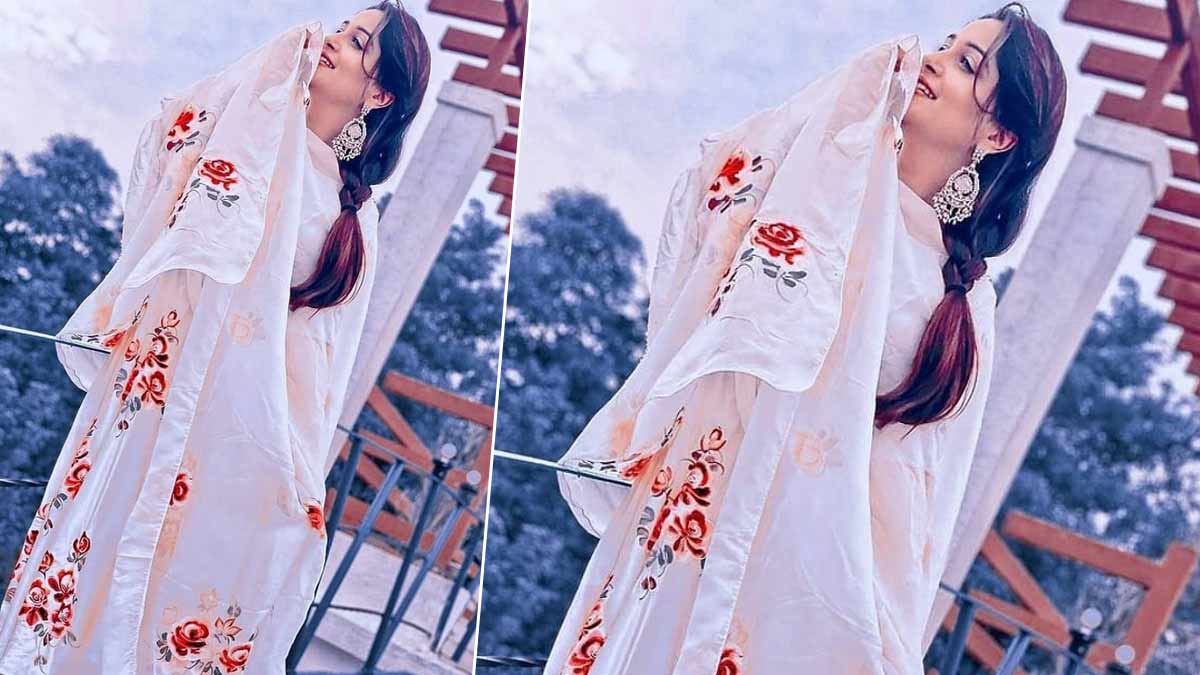फ्लोर प्रिंट सूट Flore print suit ideas
