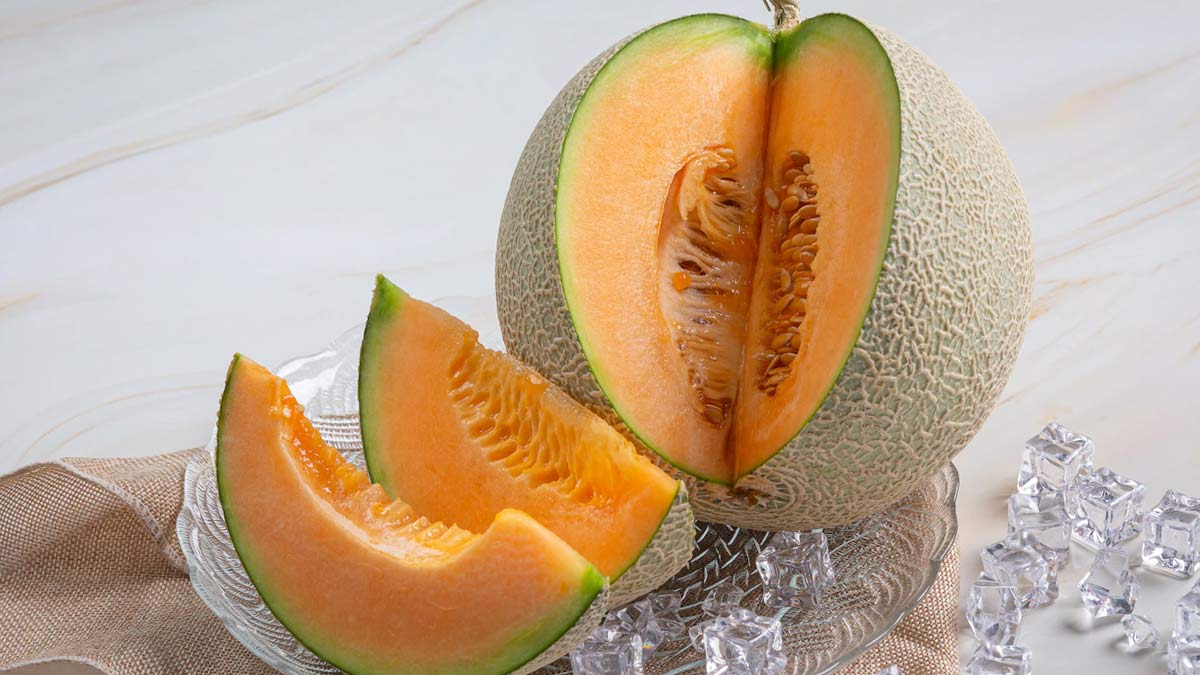 How To Buy Good And Sweet Muskmelon ()