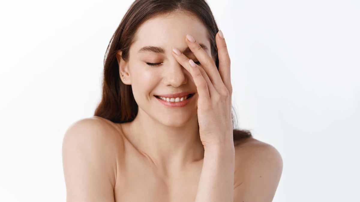 Moisturising Vs Hydrating ()