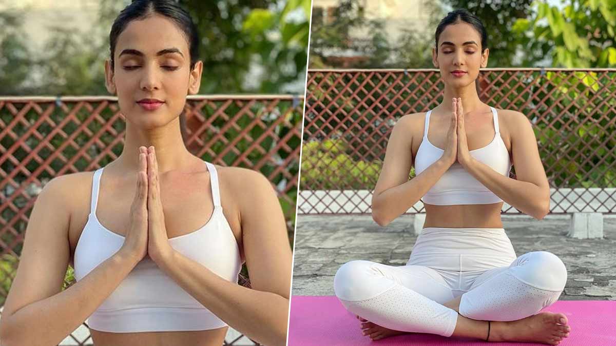 Sukhasan yoga