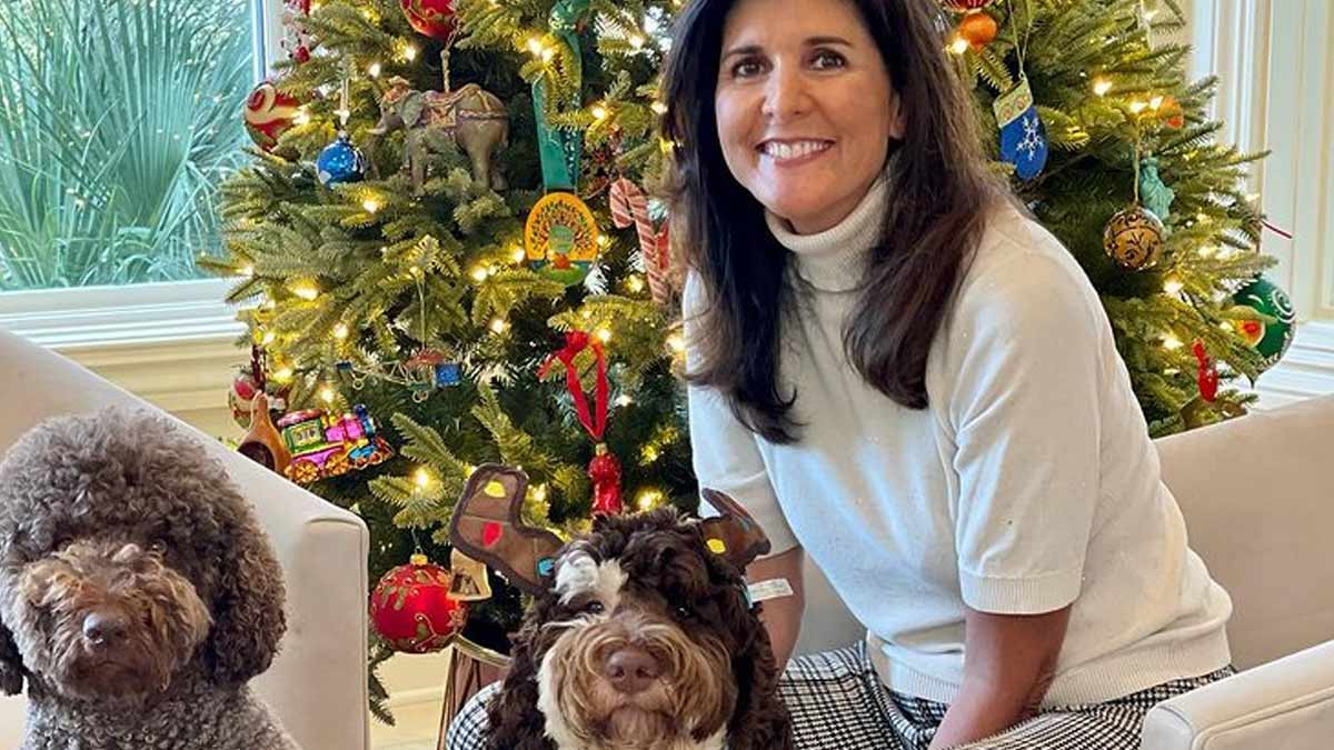 Top Indian Women in World Politics ()