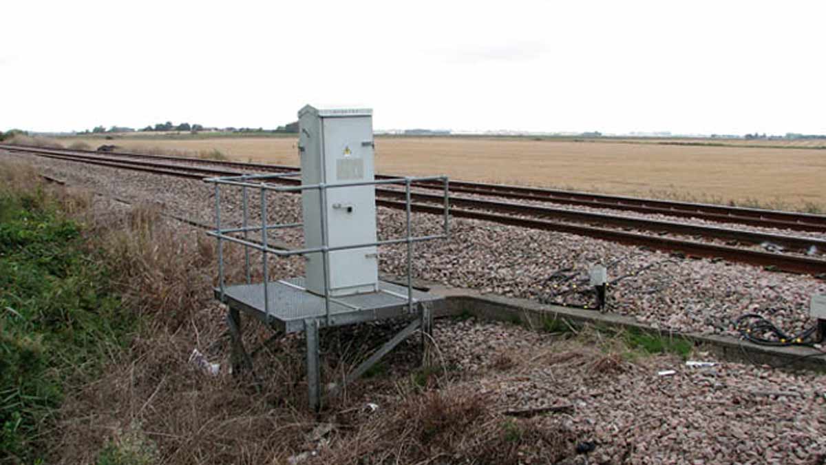 amazing facts about railway tracks in 