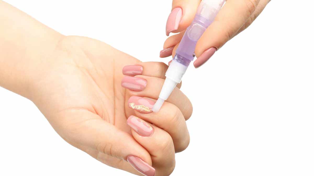 Know How Woman Can Use Beard Oil महिलाओं द्वारा बियर्ड ऑयल इस्तेमाल